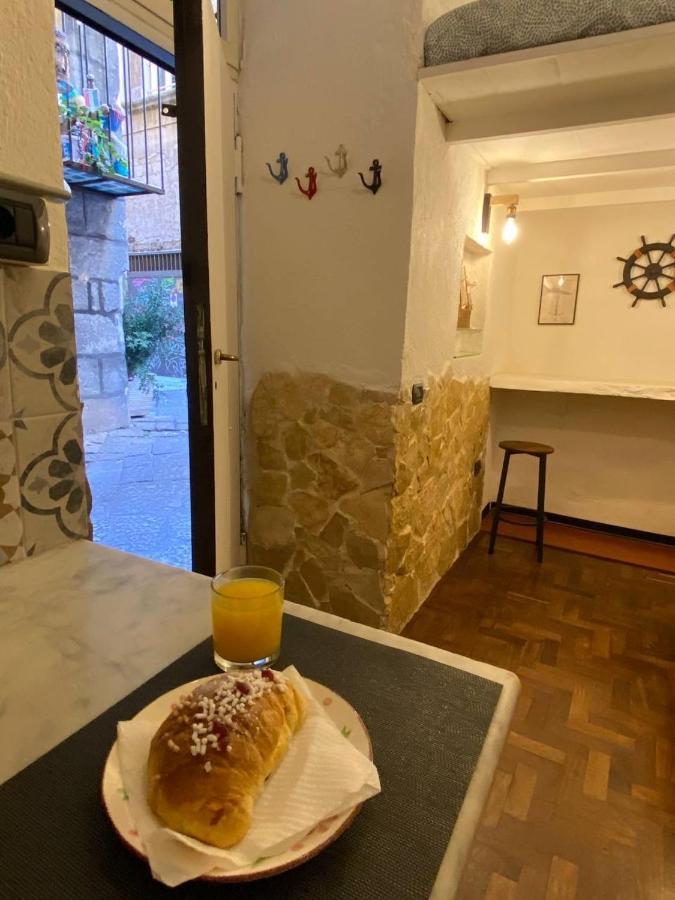 La Stiva In Centro Storico Leilighet Napoli Eksteriør bilde